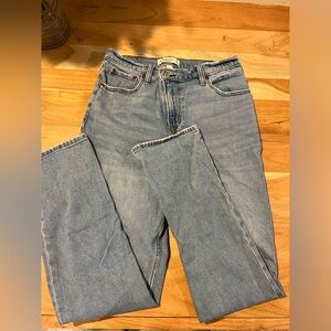 Abercrombie 90’s slim straight ultra high-rise curve love jeans. 6 short (28)